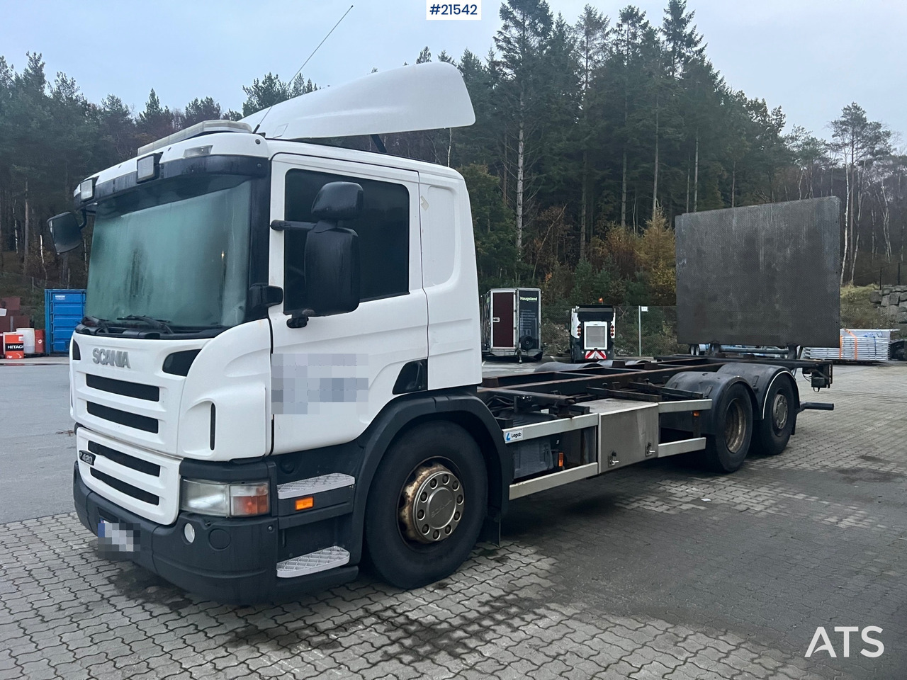 Scania P420 6x2 chassi m/ lift Rep.Objekt - Alvaz teherautó: 1 kép. Scania P420 6x2 chassi m/ lift Rep.Objekt - Alvaz teherautó: 1 kép.