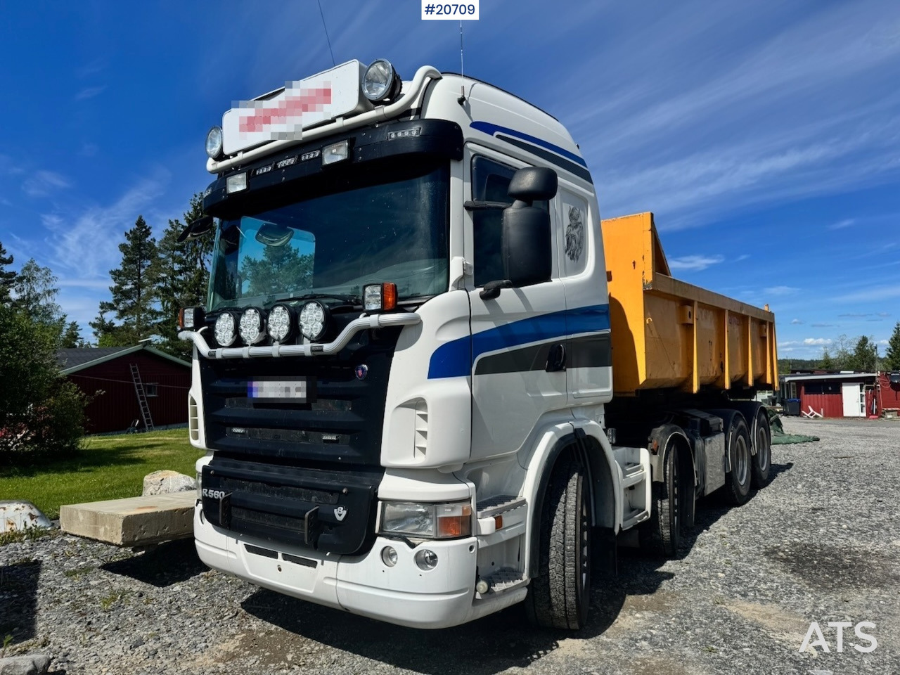 Scania R560 - Horgos rakodó teherautó: 1 kép. Scania R560 - Horgos rakodó teherautó: 1 kép.