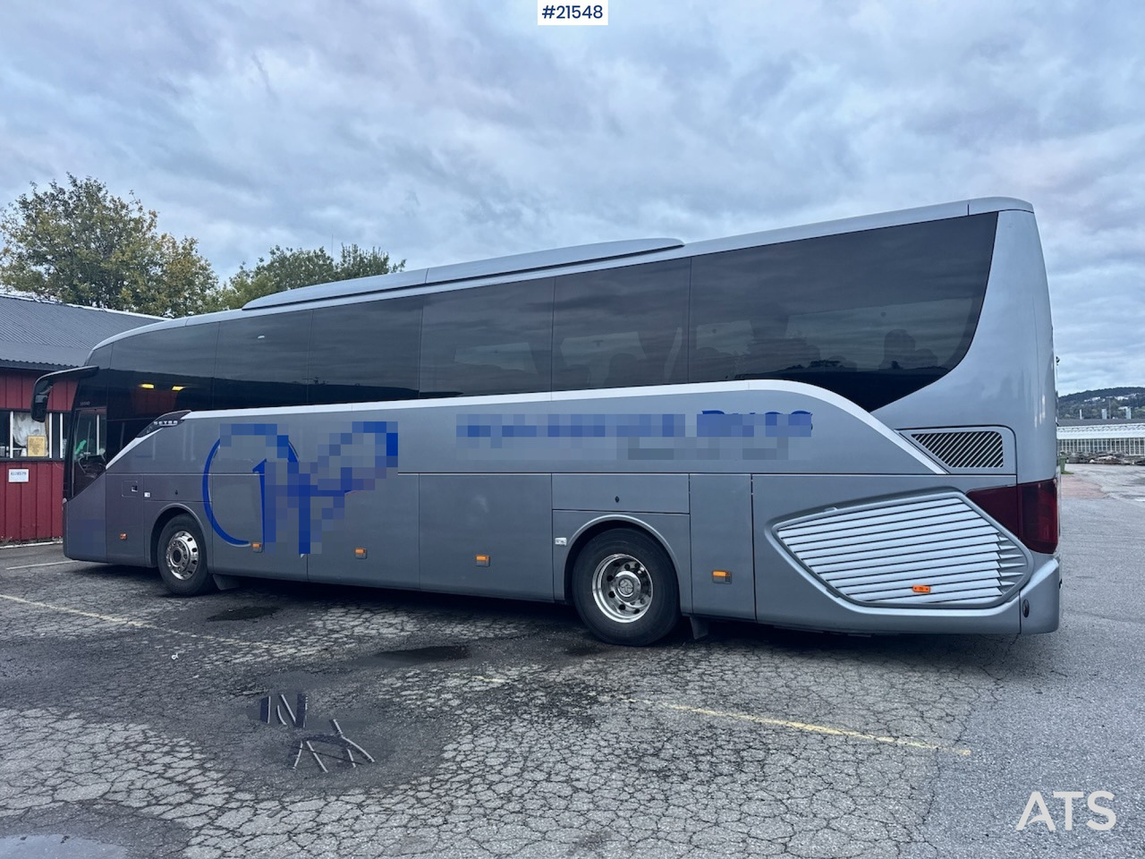 Setra S515HD Turbuss. 53 seter. - Távolsági busz: 5 kép. Setra S515HD Turbuss. 53 seter. - Távolsági busz: 5 kép.