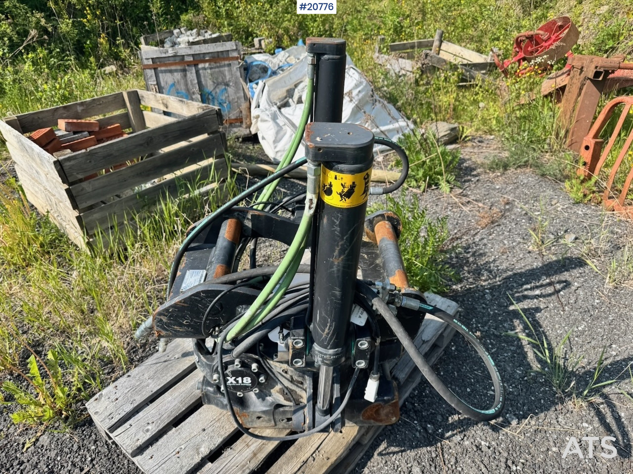 Steelwrist X18 Rototilt - Tiltrotátor - Építőipari gépek: 4 kép. Steelwrist X18 Rototilt - Tiltrotátor - Építőipari gépek: 4 kép.