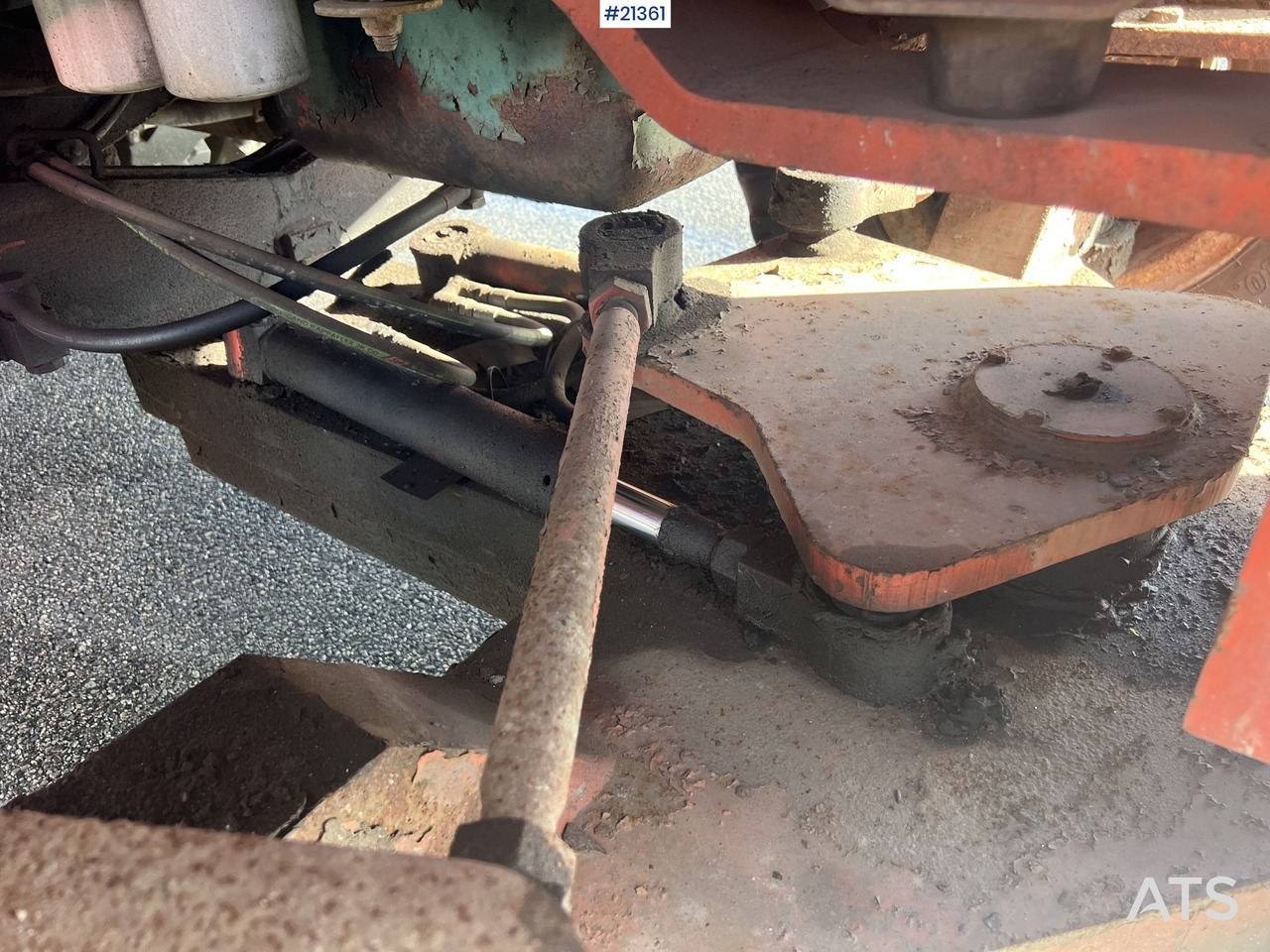 Villás targonca Svetruck 1060: 35 kép. Villás targonca Svetruck 1060: 35 kép.