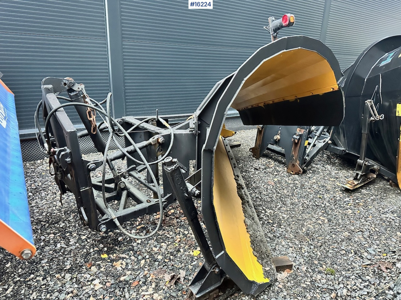 Tellefsdal 3300 - Hóeke: 1 kép. Tellefsdal 3300 - Hóeke: 1 kép.