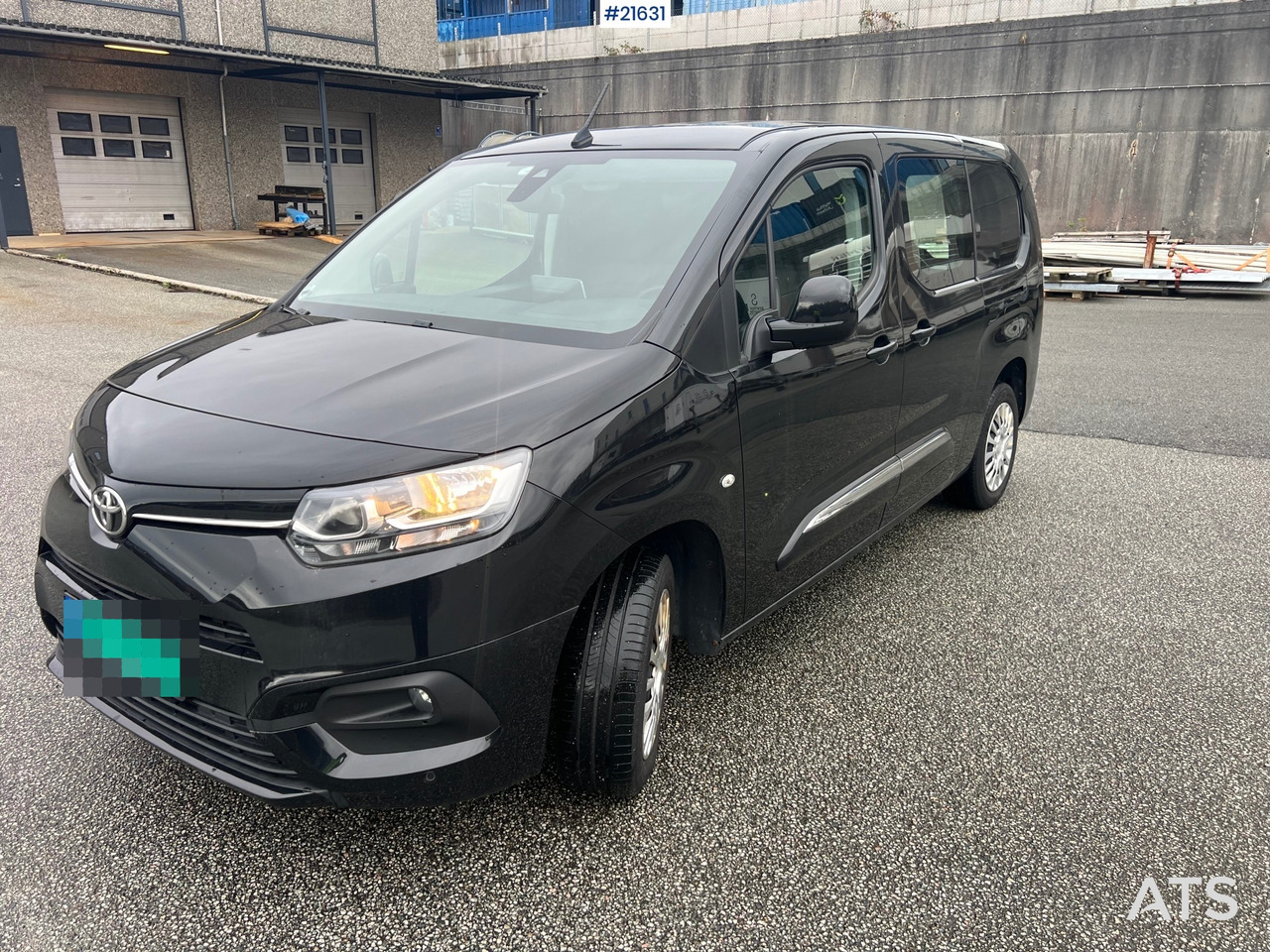 Toyota Proace City - Kis furgon: 1 kép. Toyota Proace City - Kis furgon: 1 kép.