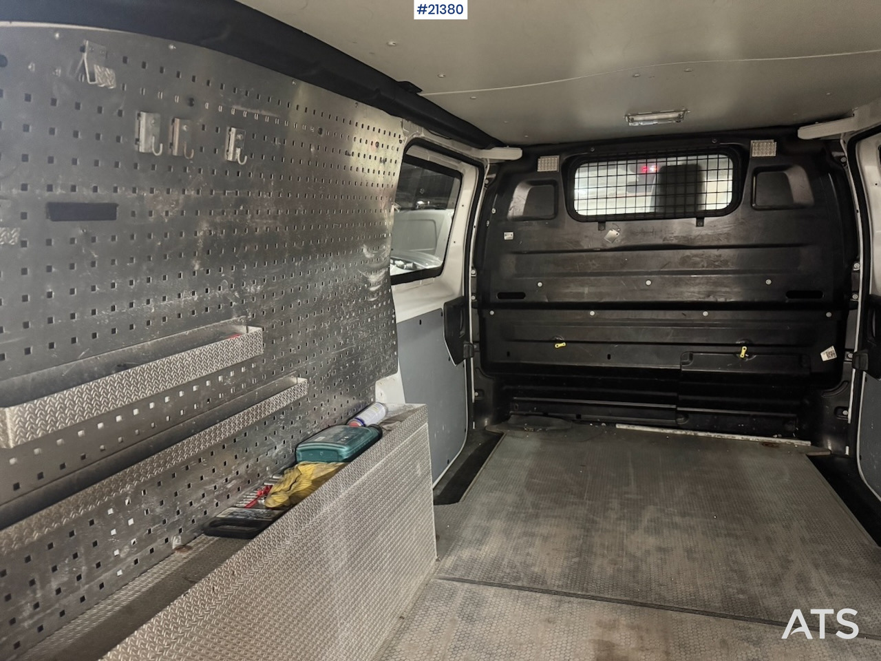 Toyota proace - Furgon: 4 kép. Toyota proace - Furgon: 4 kép.