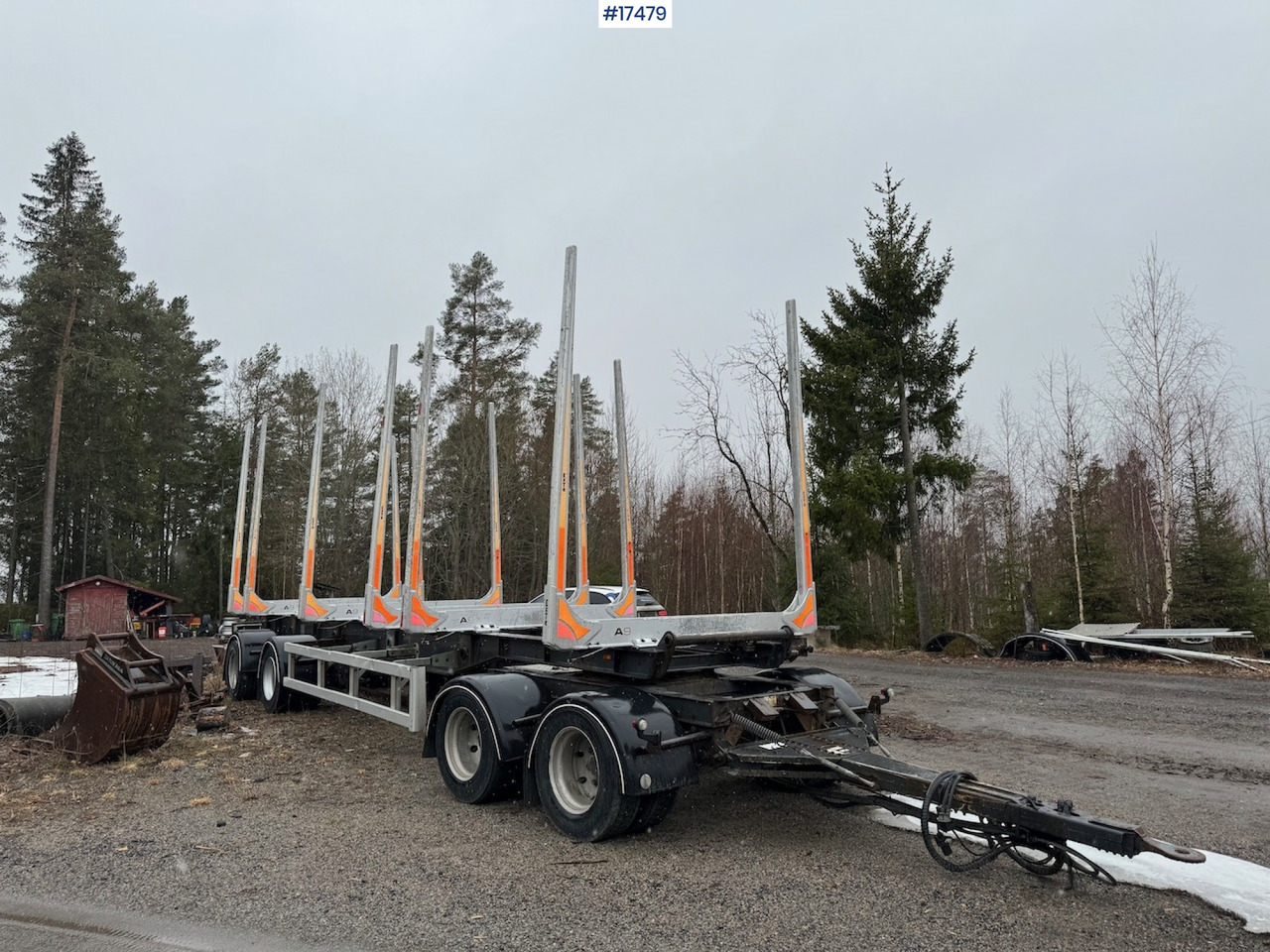 Trailer-Bygg Trailer-Bygg tømmerhenger - Rönkszállító pótkocsi: 4 kép. Trailer-Bygg Trailer-Bygg tømmerhenger - Rönkszállító pótkocsi: 4 kép.