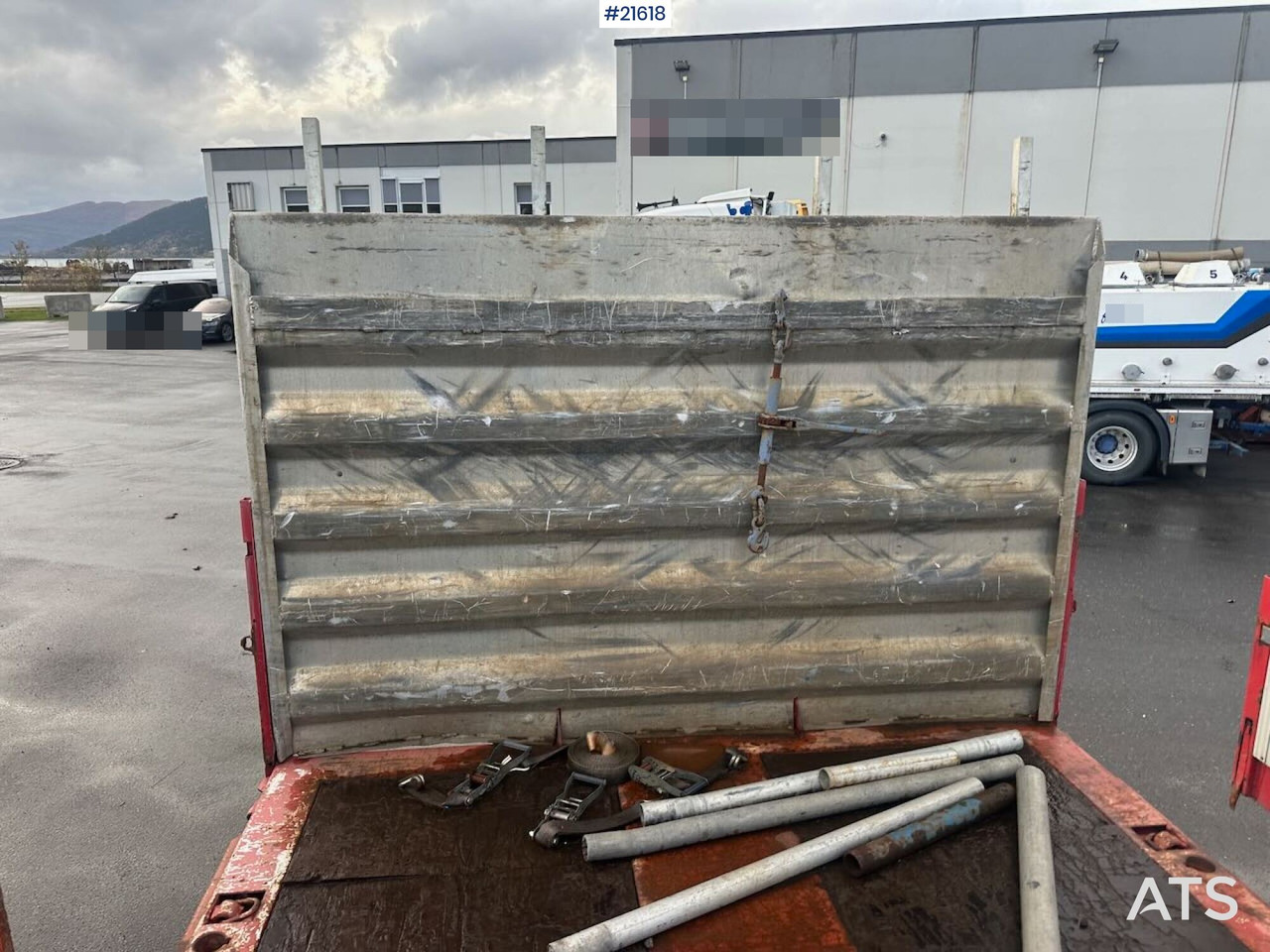 Félpótkocsi mélybölcsős Vang DC 111 Ts 3 akslet brønnhenger: 20 kép. Félpótkocsi mélybölcsős Vang DC 111 Ts 3 akslet brønnhenger: 20 kép.