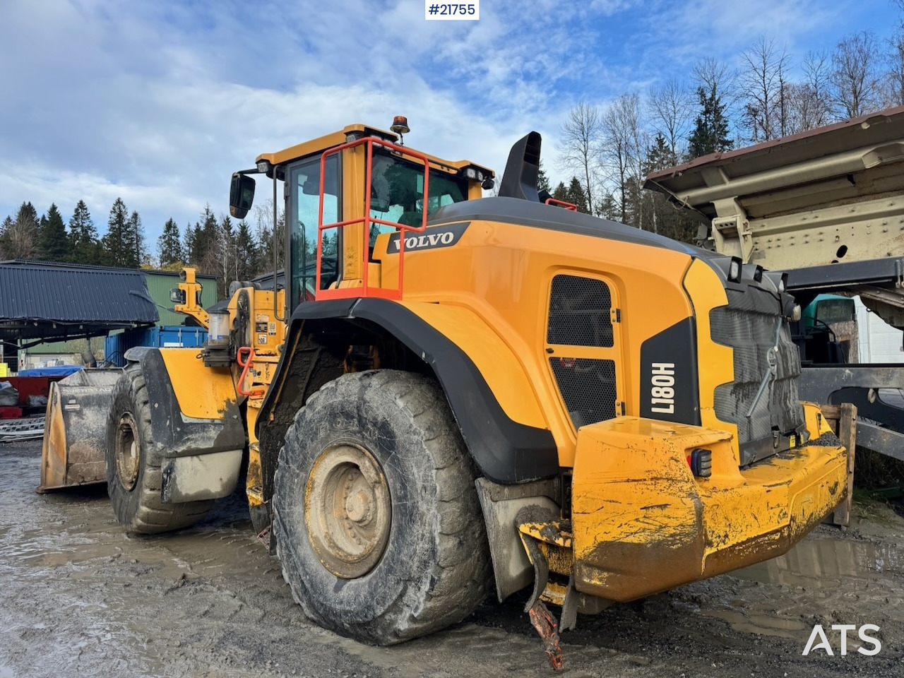 Volvo 2018 Volvo L180H Hjullaster m/ Skuffe. - Gumikerekes homlokrakodó: 5 kép. Volvo 2018 Volvo L180H Hjullaster m/ Skuffe. - Gumikerekes homlokrakodó: 5 kép.