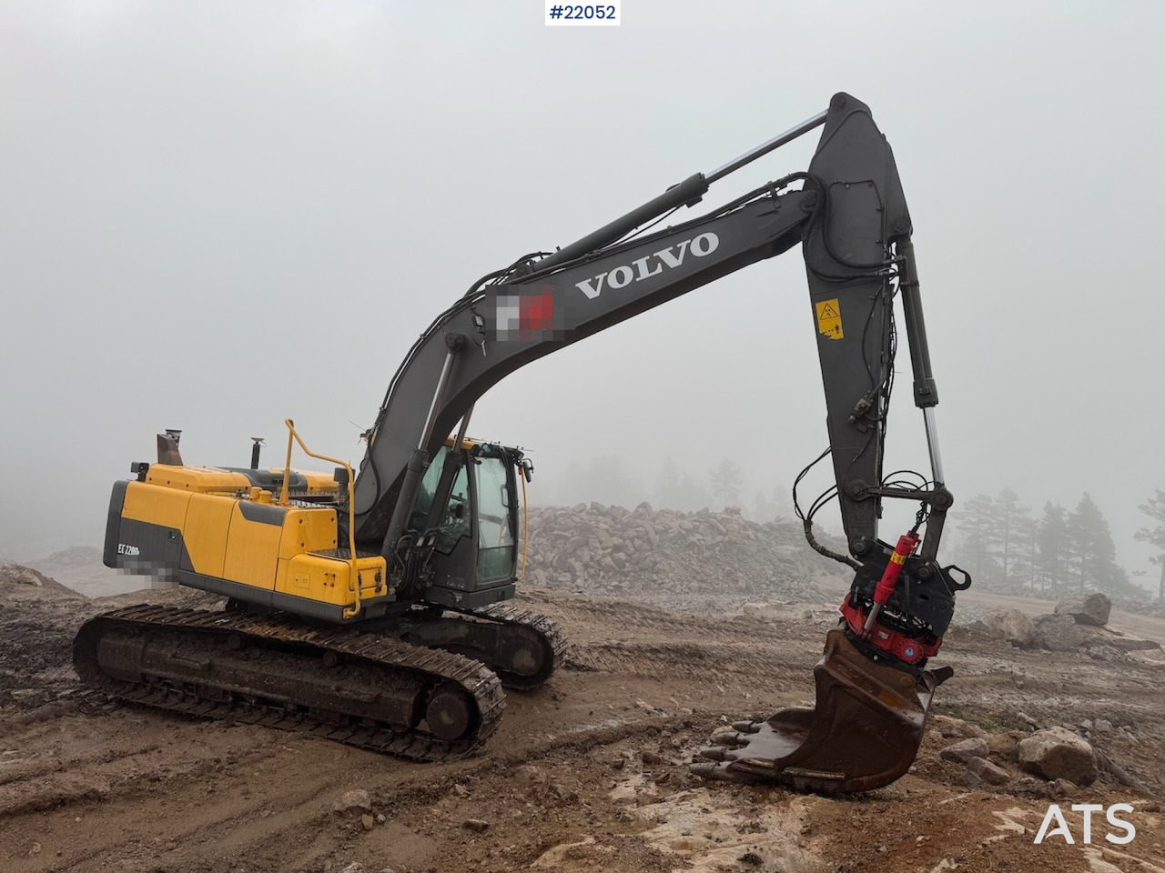 Volvo EC 220 DL m/ rototilt, tannskuffe og GPS. - Kotrógép: 5 kép. Volvo EC 220 DL m/ rototilt, tannskuffe og GPS. - Kotrógép: 5 kép.