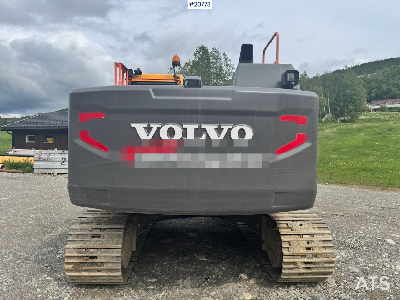 Volvo EC220EL - Lánctalpas kotró: 5 kép. Volvo EC220EL - Lánctalpas kotró: 5 kép.