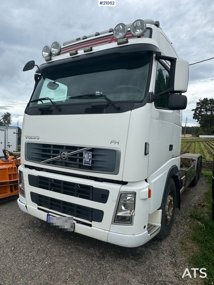 Volvo FH 480 - Horgos rakodó teherautó: 5 kép. Volvo FH 480 - Horgos rakodó teherautó: 5 kép.