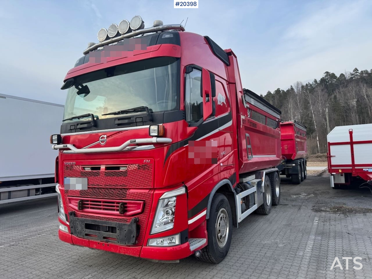 Volvo FH 540 - Billenőplatós teherautó: 1 kép. Volvo FH 540 - Billenőplatós teherautó: 1 kép.