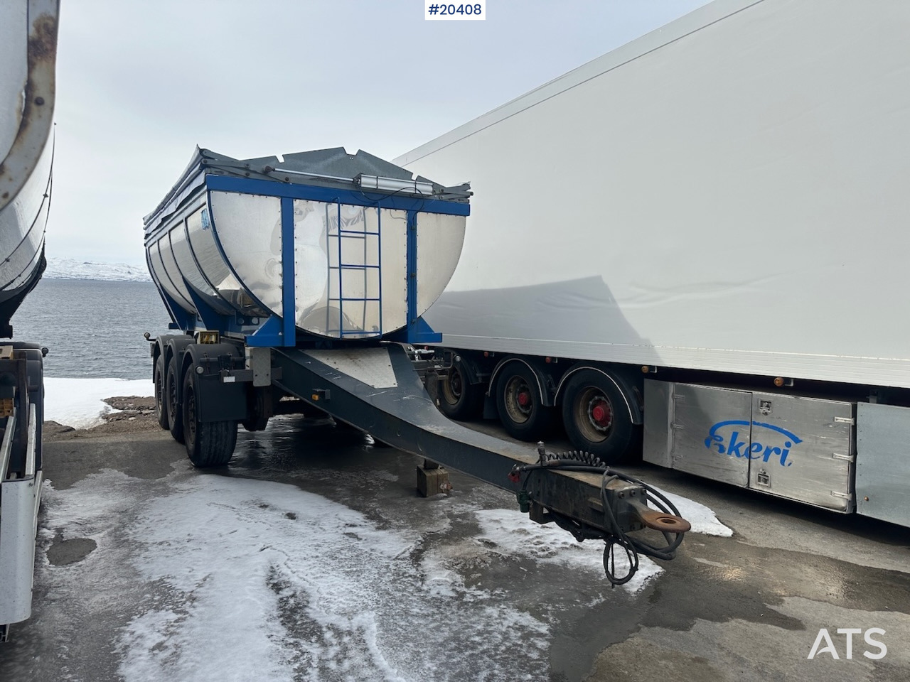 Aszfaltozó gép Volvo FH 540: 43 kép.