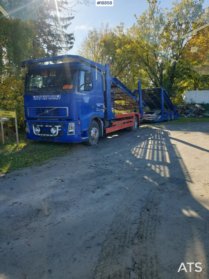 Volvo FH12 - Autószállító teherautó: 2 kép. Volvo FH12 - Autószállító teherautó: 2 kép.