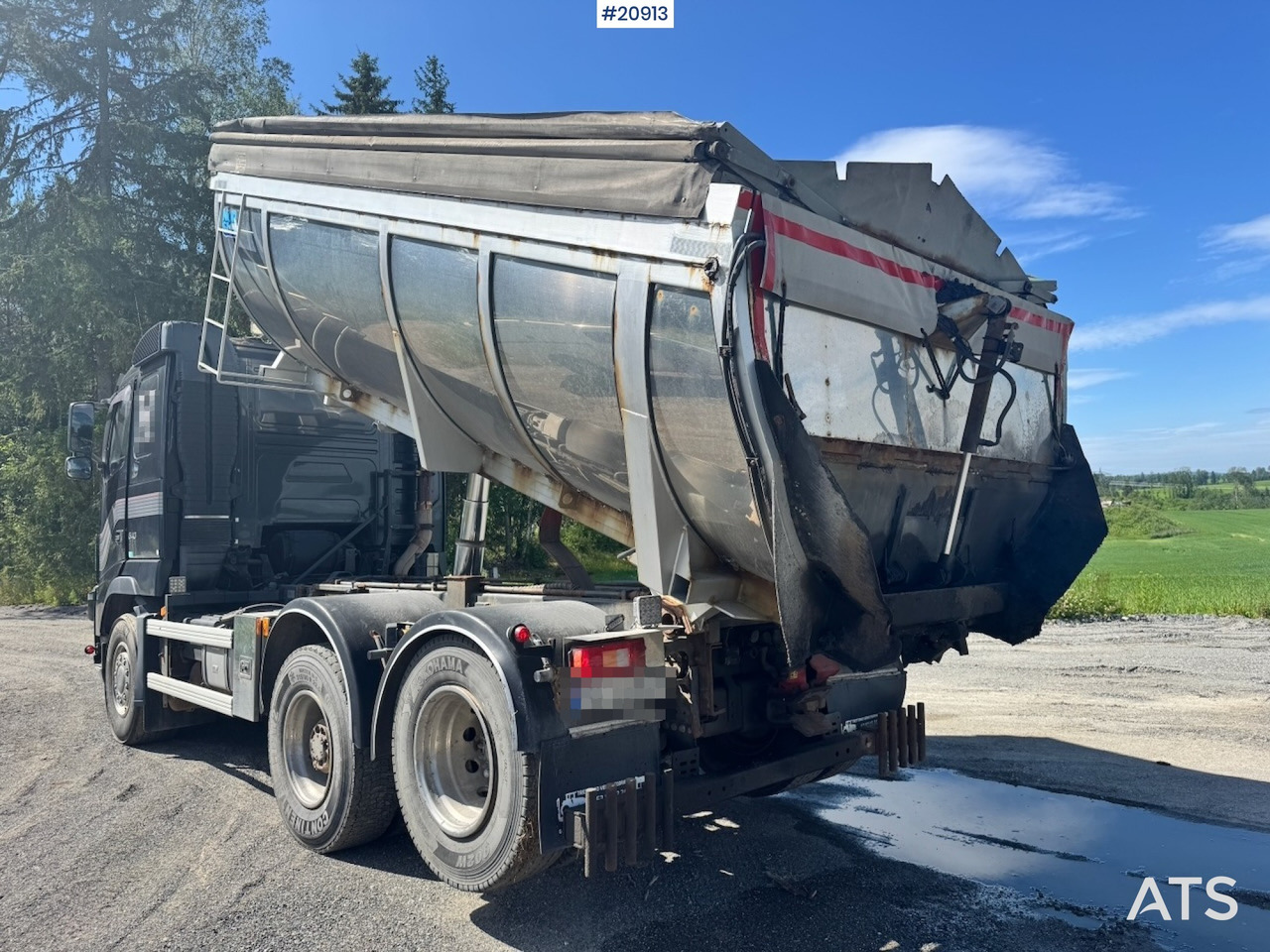 Volvo FH16 540 - Billenőplatós teherautó: 4 kép. Volvo FH16 540 - Billenőplatós teherautó: 4 kép.