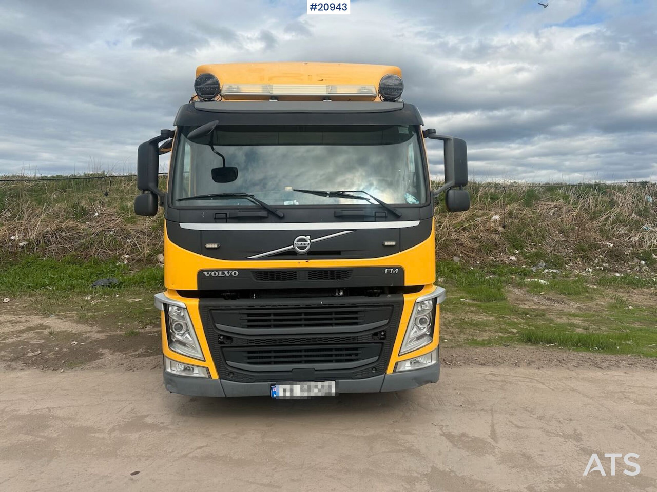 Volvo FM 370 6x2 – 3 kammers renovasjonsbil - Szemetesautó: 4 kép. Volvo FM 370 6x2 – 3 kammers renovasjonsbil - Szemetesautó: 4 kép.