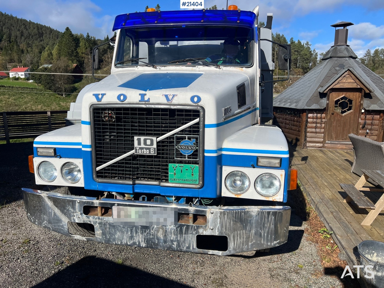 Volvo N10 - Billenőplatós teherautó: 2 kép. Volvo N10 - Billenőplatós teherautó: 2 kép.