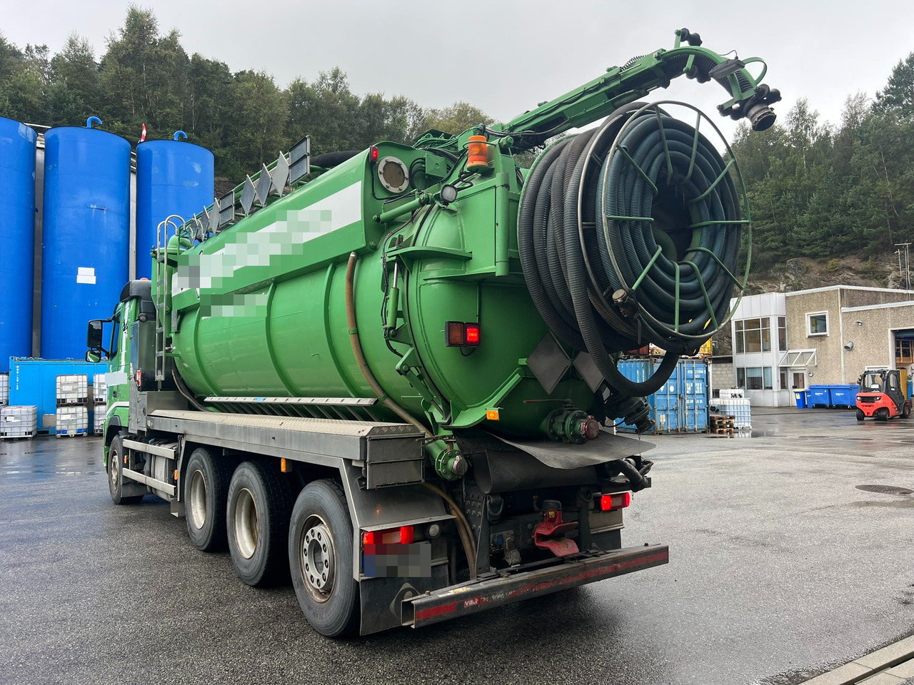 Volvo fh500 8x4 Slamsuger m/ 2010 Inter consult påbygg - Szippantós autó: 2 kép. Volvo fh500 8x4 Slamsuger m/ 2010 Inter consult påbygg - Szippantós autó: 2 kép.