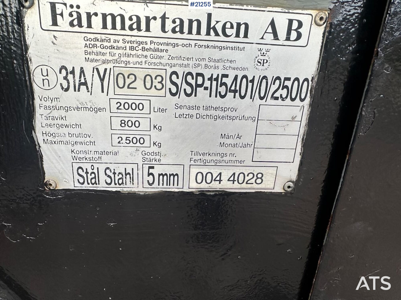 Dieseltanker på 2000L - Tároló tartály: 5 kép. Dieseltanker på 2000L - Tároló tartály: 5 kép.