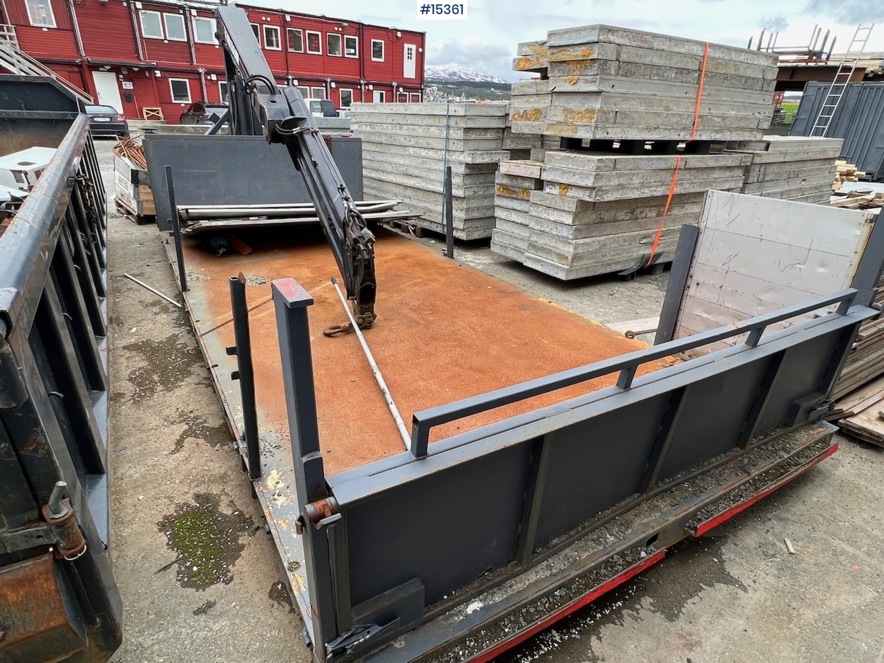 Krokløftkasse m/ HIAB kran - Multiliftes konténer: 2 kép. Krokløftkasse m/ HIAB kran - Multiliftes konténer: 2 kép.