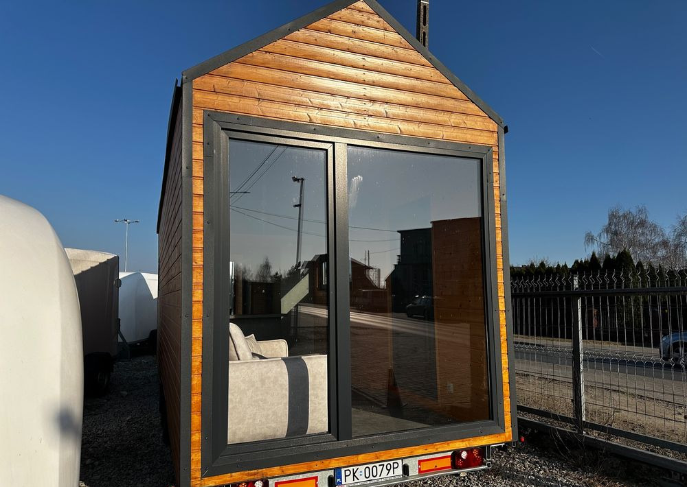 Boro Domek mobilny - Lakókocsi: 2 kép. Boro Domek mobilny - Lakókocsi: 2 kép.