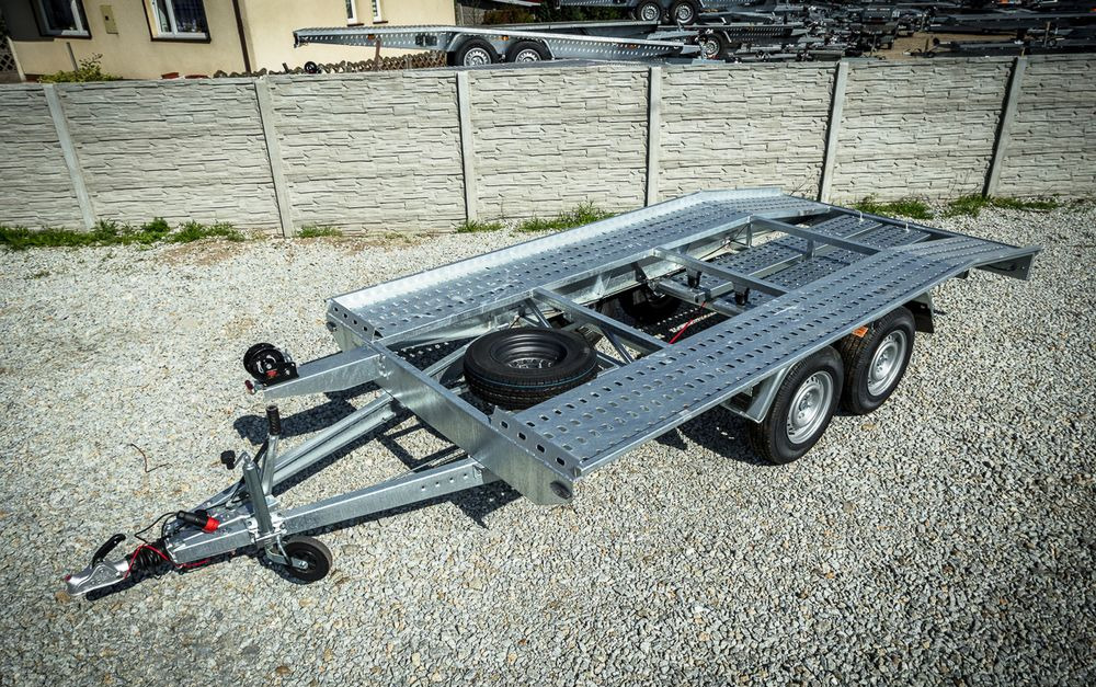 Niewiadów nowa LAWETA Jupiter - Pótkocsi autószállító: 1 kép. Niewiadów nowa LAWETA Jupiter - Pótkocsi autószállító: 1 kép.