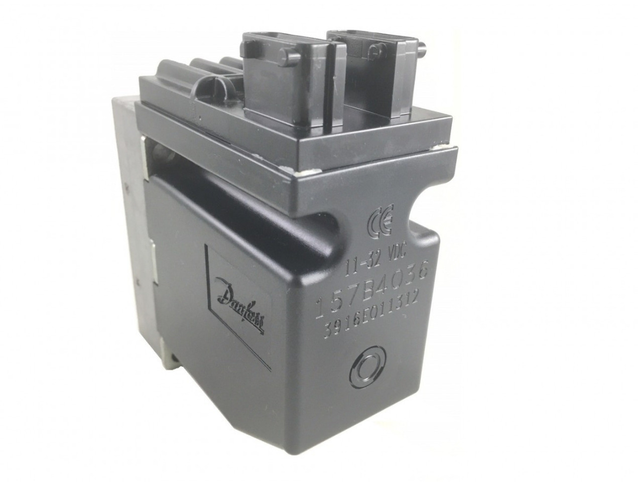 Danfoss Solenoid Valve 157B4036 - Hidraulikus szelep - Rakodódaru: 1 kép. Danfoss Solenoid Valve 157B4036 - Hidraulikus szelep - Rakodódaru: 1 kép.