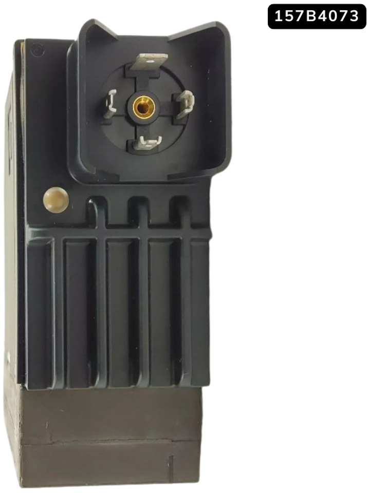 Danfoss Solenoid Valve 157B4073 - Hidraulikus szelep - Rakodódaru: 5 kép. Danfoss Solenoid Valve 157B4073 - Hidraulikus szelep - Rakodódaru: 5 kép.