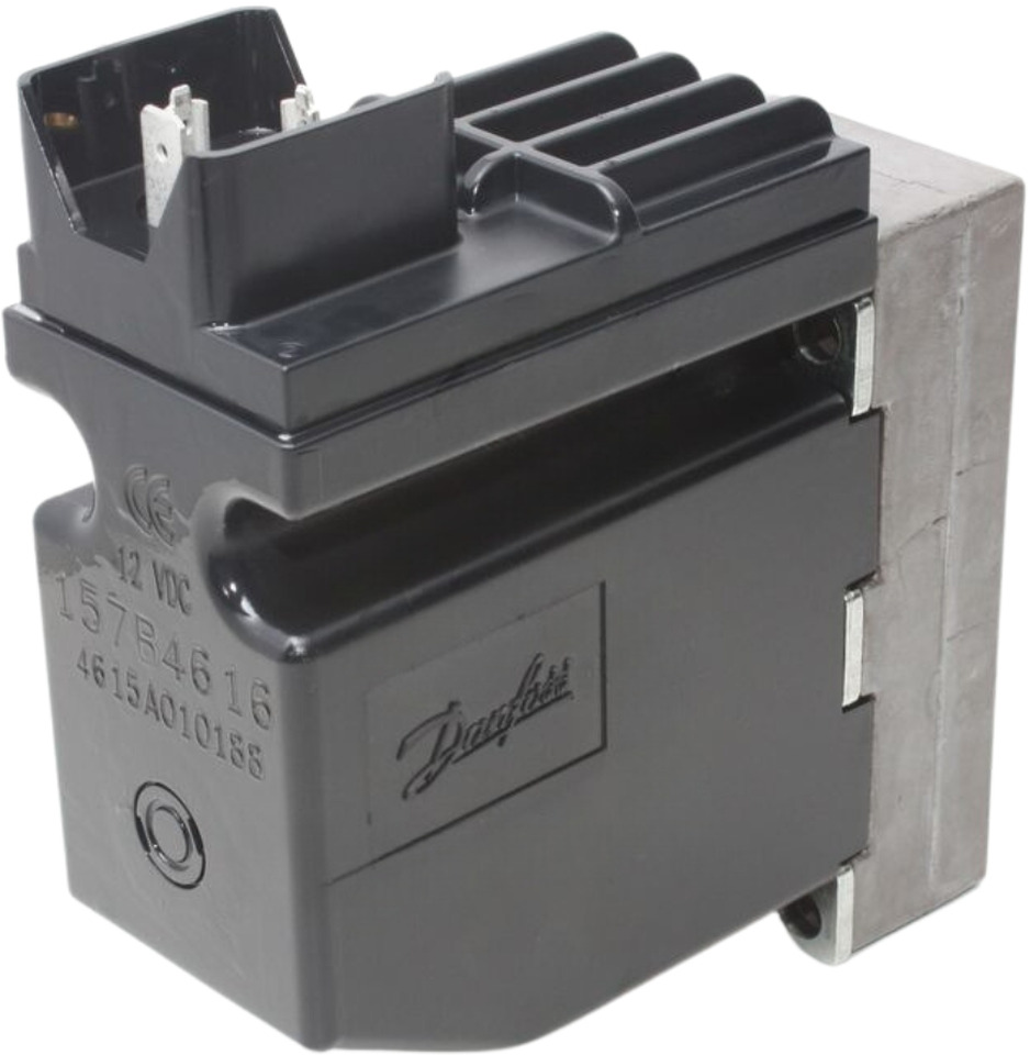 Danfoss Solenoid Valve 157B4616 - Hidraulikus szelep - Rakodódaru: 2 kép. Danfoss Solenoid Valve 157B4616 - Hidraulikus szelep - Rakodódaru: 2 kép.