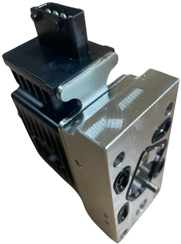 Danfoss Solenoid Valve 157B4735 - Hidraulikus szelep - Rakodódaru: 5 kép. Danfoss Solenoid Valve 157B4735 - Hidraulikus szelep - Rakodódaru: 5 kép.
