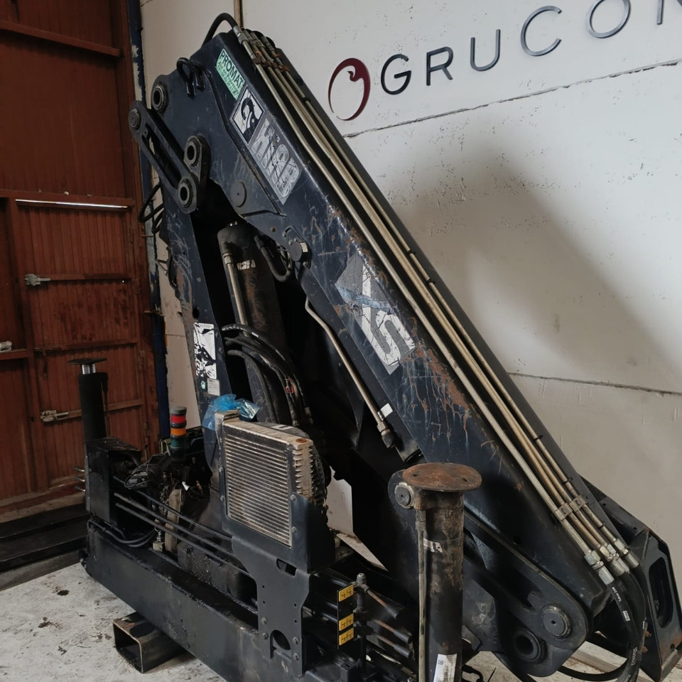 HIAB 166 E-4 HIPRO - Rakodódaru: 2 kép. HIAB 166 E-4 HIPRO - Rakodódaru: 2 kép.
