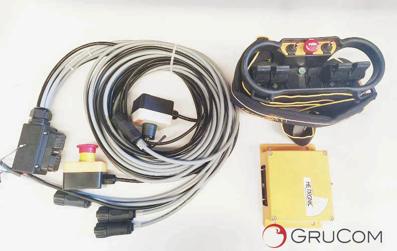 Hetronic radio remote control Kit RMH-01 - Elektromos rendszer - Rakodódaru: 1 kép. Hetronic radio remote control Kit RMH-01 - Elektromos rendszer - Rakodódaru: 1 kép.