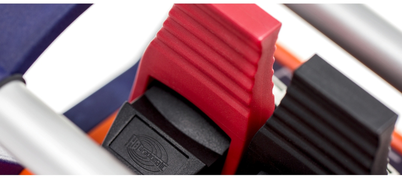 Lineal red lever HBC Linus - Elektromos rendszer - Rakodódaru: 1 kép. Lineal red lever HBC Linus - Elektromos rendszer - Rakodódaru: 1 kép.