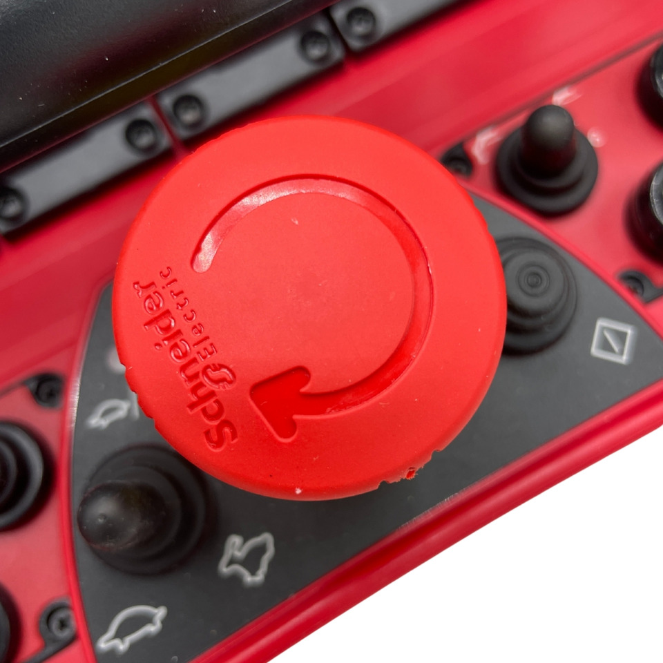 PALFINGER RADIO REMOTE CONTROL EEA4481A - Elektromos rendszer - Rakodódaru: 4 kép. PALFINGER RADIO REMOTE CONTROL EEA4481A - Elektromos rendszer - Rakodódaru: 4 kép.
