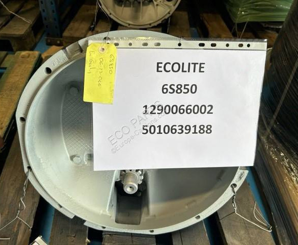 Renault - Erőátvitel - Teherautó: 1 kép. Renault - Erőátvitel - Teherautó: 1 kép.