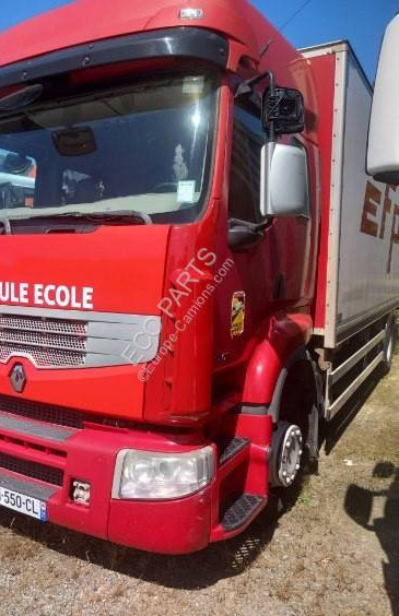 Renault Premium 380.19 DXI - Dobozos felépítményű teherautó: 3 kép. Renault Premium 380.19 DXI - Dobozos felépítményű teherautó: 3 kép.