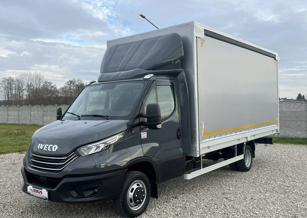 Iveco Daily - Ponyvás kisteherautó: 1 kép. Iveco Daily - Ponyvás kisteherautó: 1 kép.