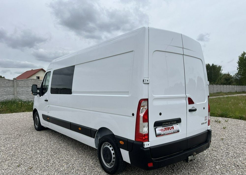 Renault Master - Minibusz, Kisbusz: 4 kép. Renault Master - Minibusz, Kisbusz: 4 kép.