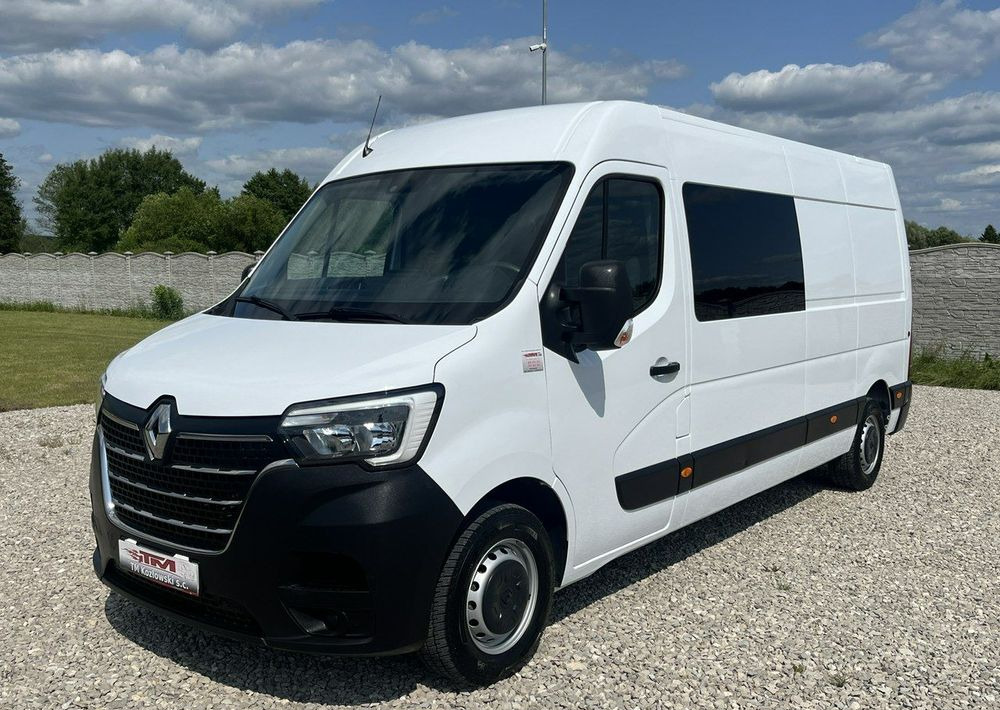 Renault Master - Minibusz, Kisbusz: 2 kép. Renault Master - Minibusz, Kisbusz: 2 kép.