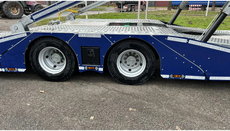STU Trailers Car transporter 6 lader - Félpótkocsi autószállító: 4 kép. STU Trailers Car transporter 6 lader - Félpótkocsi autószállító: 4 kép.