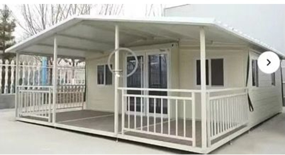 20' Expandable Tiny House, incl. terrace, house canopy, shower, complete bathroom - Tengeri konténer: 1 kép. 20' Expandable Tiny House, incl. terrace, house canopy, shower, complete bathroom - Tengeri konténer: 1 kép.