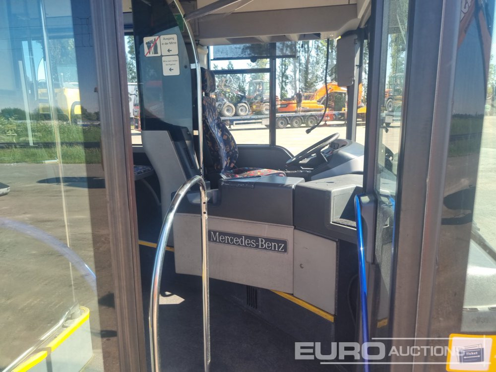 Csuklós busz 2001 Mercedes Benz CITARO 0 530G: 20 kép.