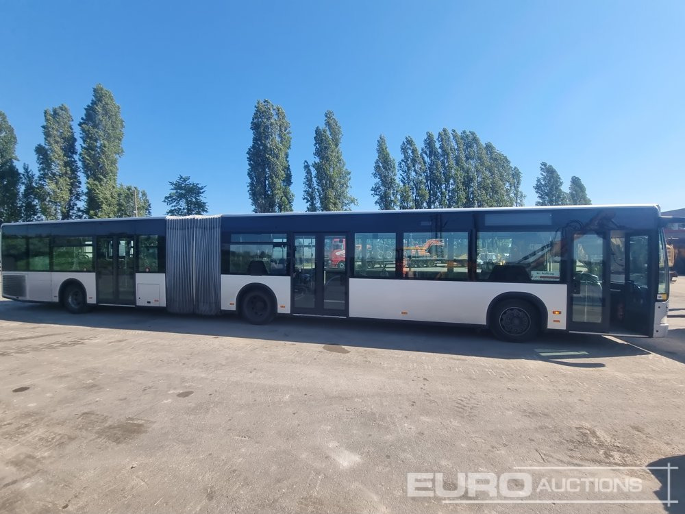 Csuklós busz 2001 Mercedes Benz CITARO 0 530G: 6 kép.
