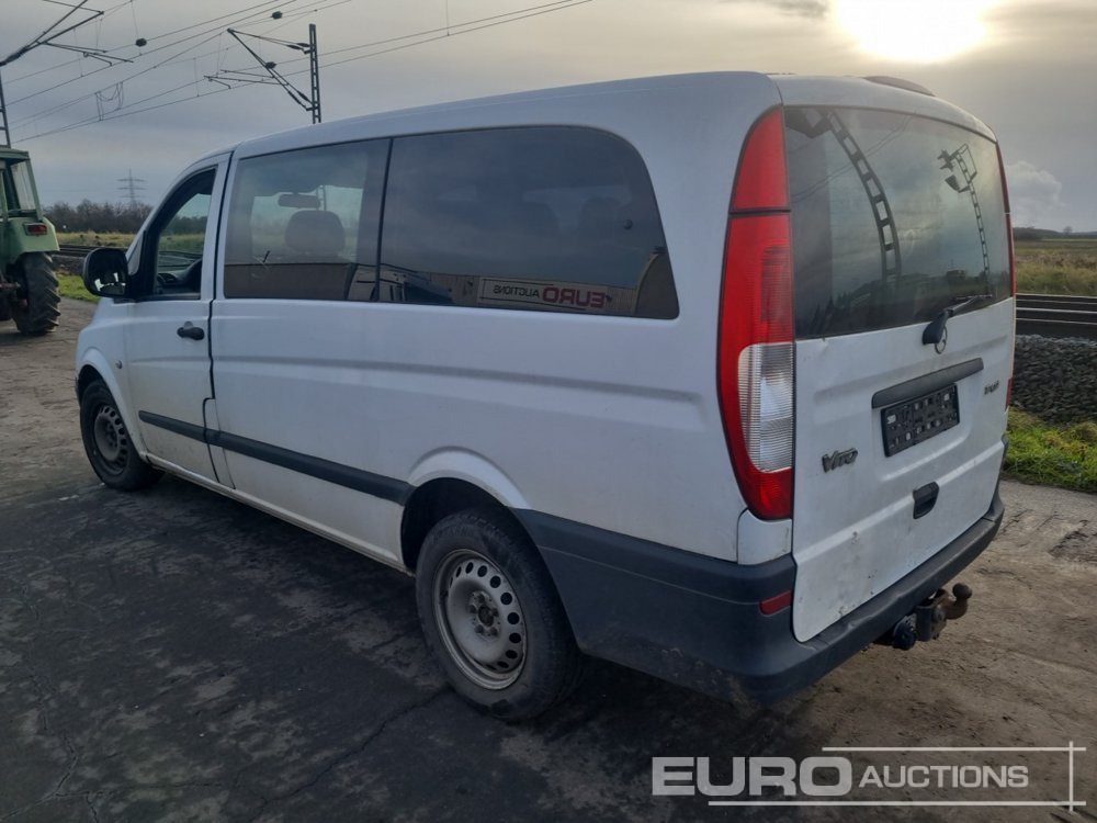 2005 Mercedes Benz Vito - Duplakabinos kisteherautó: 3 kép. 2005 Mercedes Benz Vito - Duplakabinos kisteherautó: 3 kép.