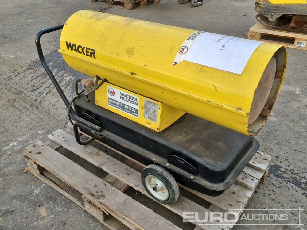 2006 Wacker Neuson HD45 Space Heater - Építőipari berendezések: 2 kép. 2006 Wacker Neuson HD45 Space Heater - Építőipari berendezések: 2 kép.