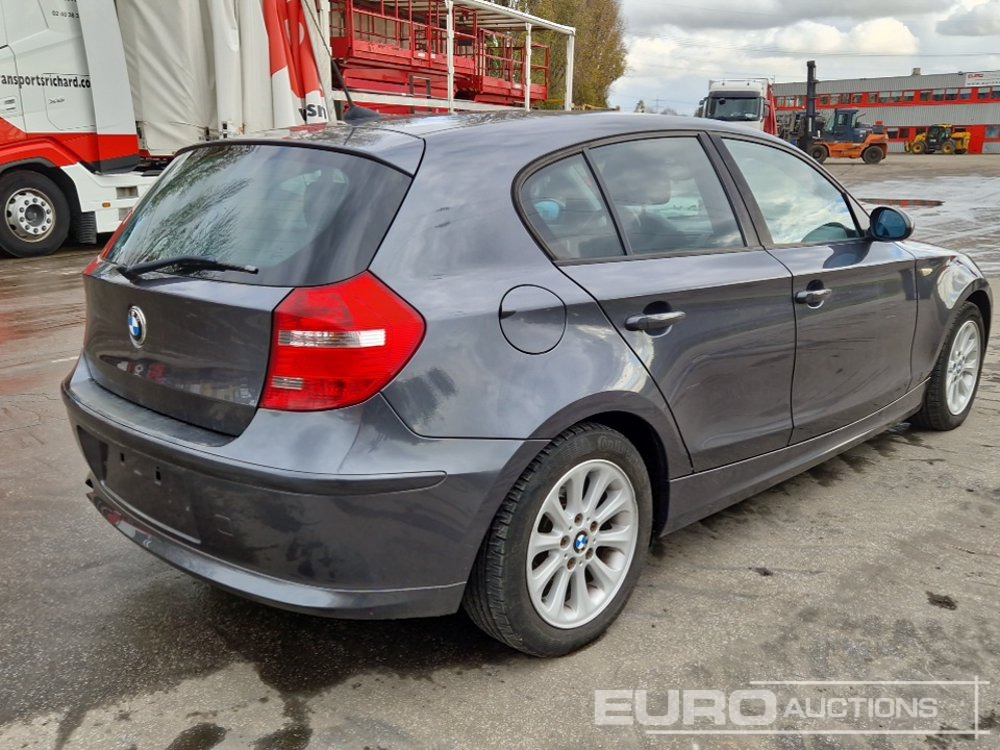 2008 BMW 1 Series - Autó: 5 kép. 2008 BMW 1 Series - Autó: 5 kép.