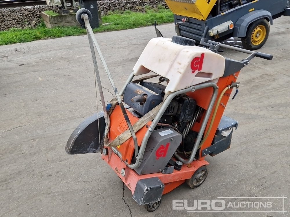 201 Husqvarna FS410D - Építőipari berendezések: 1 kép. 201 Husqvarna FS410D - Építőipari berendezések: 1 kép.