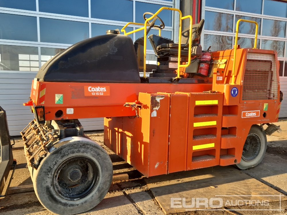 2010 Dynapac CP142 - Henger: 1 kép. 2010 Dynapac CP142 - Henger: 1 kép.