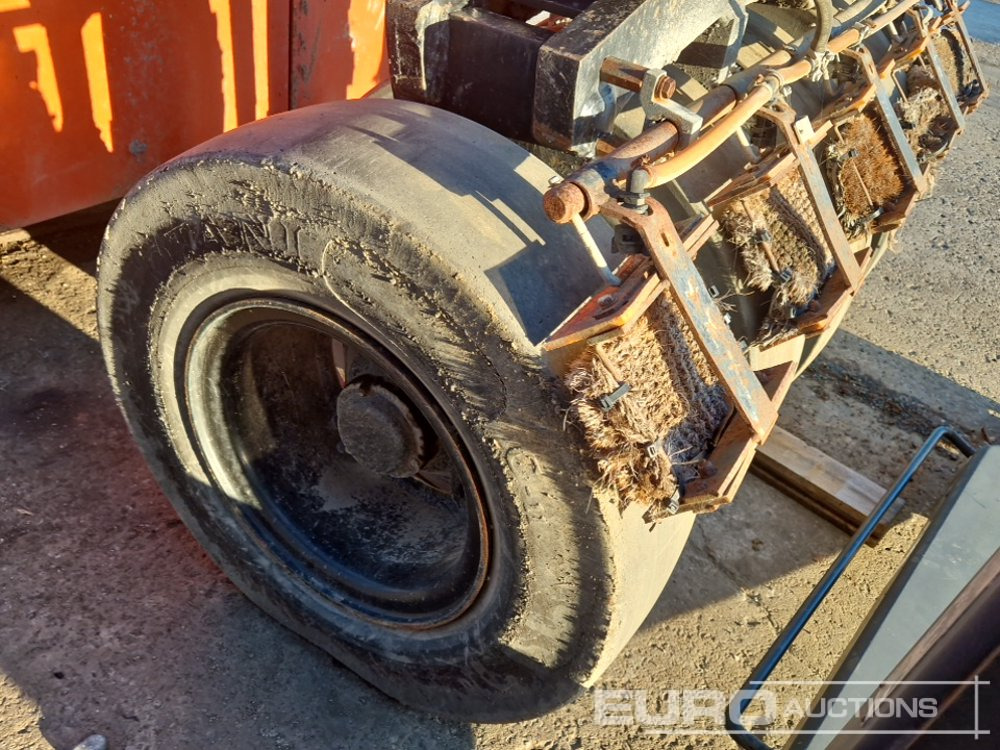 2010 Dynapac CP142 - Henger: 3 kép. 2010 Dynapac CP142 - Henger: 3 kép.