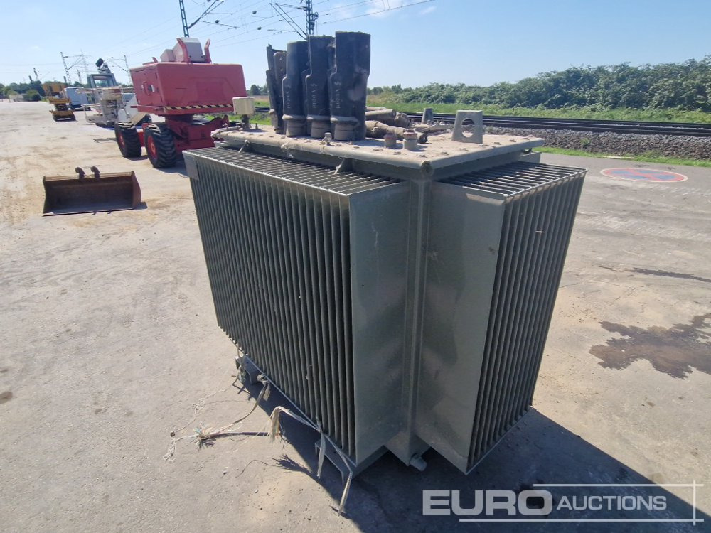 2010 GG POWER SYSTEMS 1260kVA Transformer - Áramfejlesztő: 2 kép. 2010 GG POWER SYSTEMS 1260kVA Transformer - Áramfejlesztő: 2 kép.