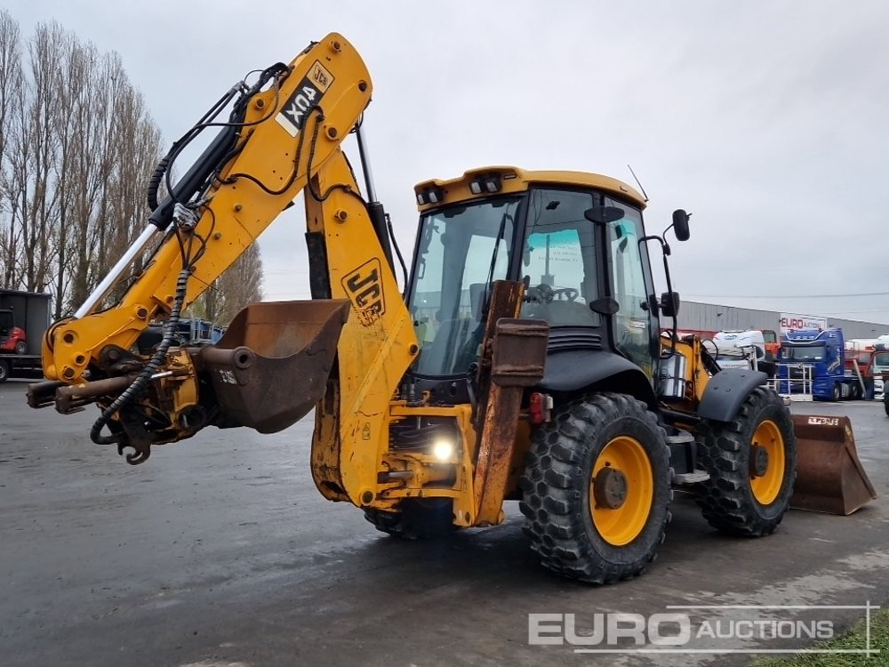 2010 JCB 4CX - Kotrórakodó: 4 kép. 2010 JCB 4CX - Kotrórakodó: 4 kép.